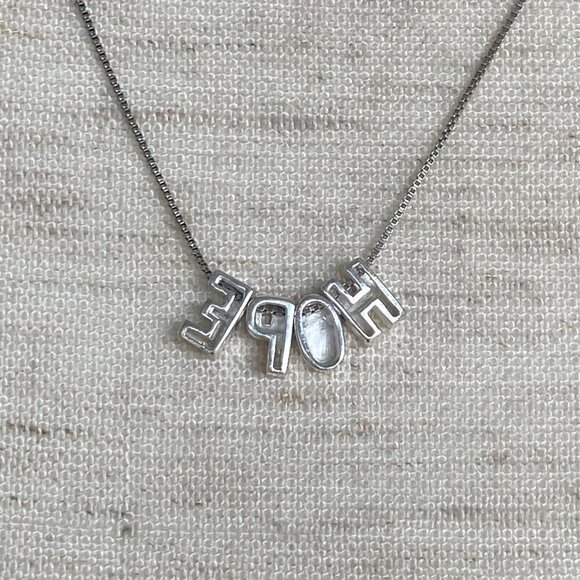 Sterling Silver 925 Dainty "HOPE" Nameplate Pendant Necklace 18.75" Box Chain - Picture 9 of 16